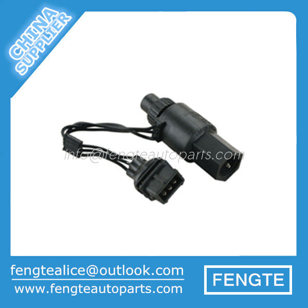 FOR LADA OEM: 28.3843 Oil Pressure / Speed Sensor From China Supplier
